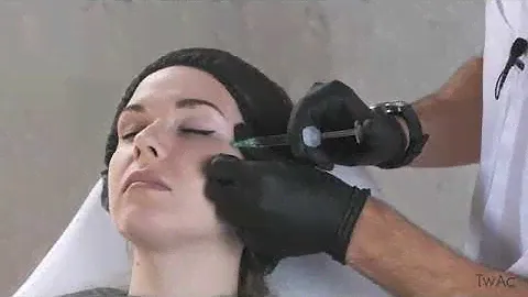 Улучшение качества кожи периорбитальной зоны препаратом TwAc Eyes