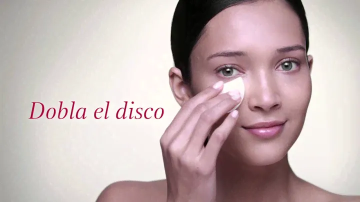 Como desmaquillarte los ojos - Clarins