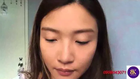 Demo - Mascara Mistine Super Model