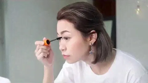 Mistine Prolong Dolly Big Eye Waterproof Mascara : Review by Mistine Beauty Guru